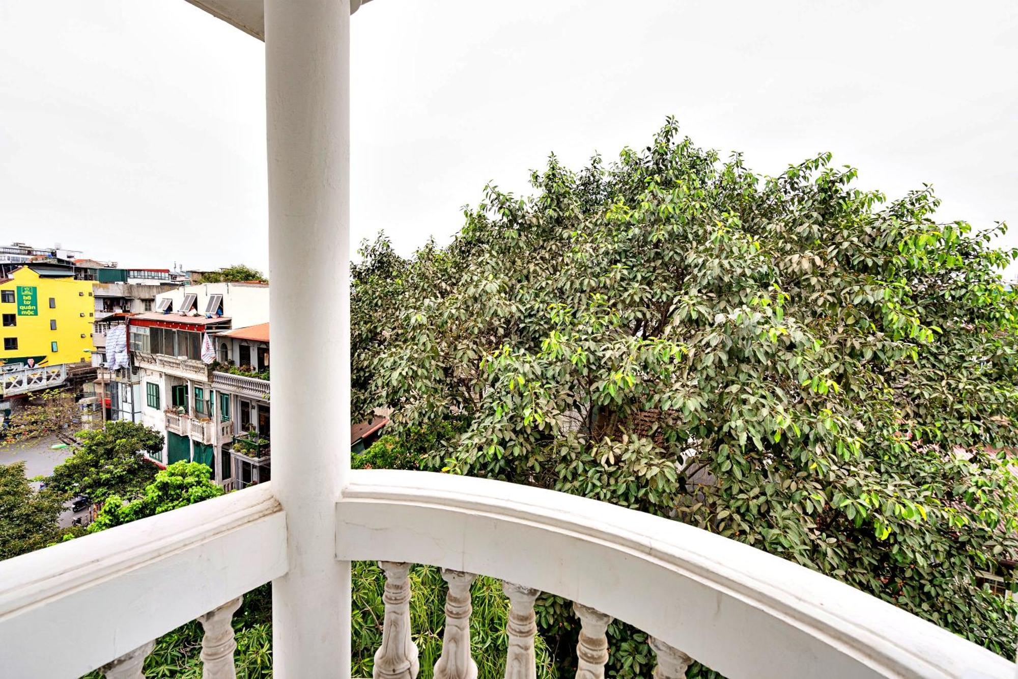 Hanz Ami Central Hotel Hanoi Exterior photo
